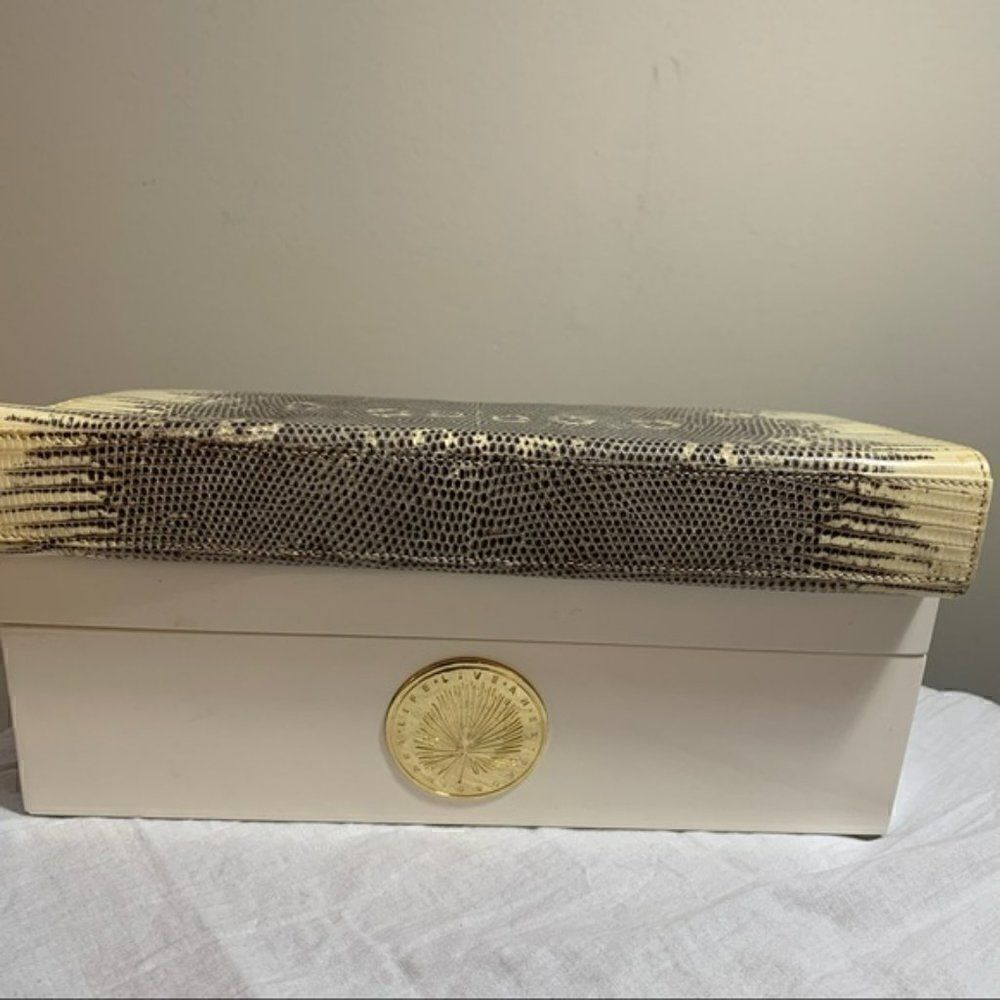 Tiffany & Co. Lizard Lyn Clutch - Picture 6 of 15